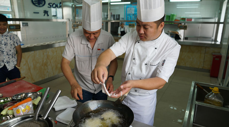 emc易倍·(中国)体育官方网站-EMC SPORTS